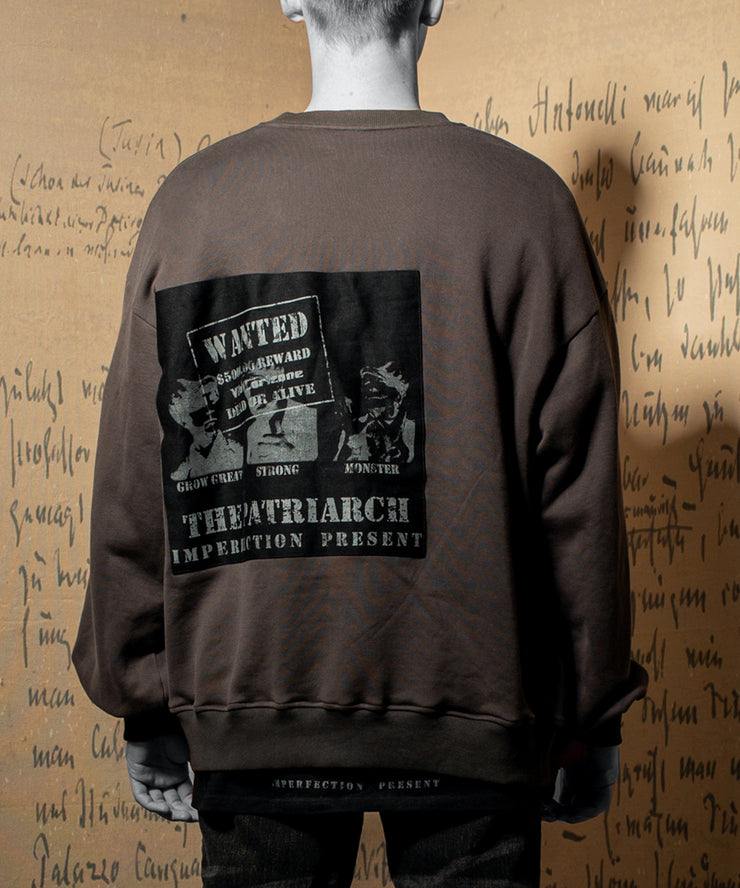 ‘GREAT MAN GROW GREAT’ Patched Sweatshirt